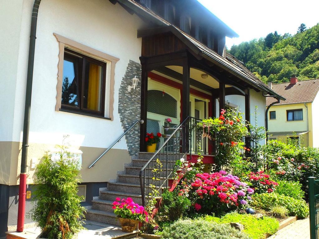 Gaestehaus Hermine โอเบอร์เคียร์ช ภายนอก รูปภาพ